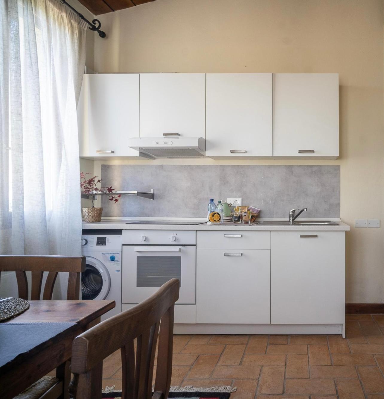 Il Castellaro Bed & Breakfast Borghi Exterior foto