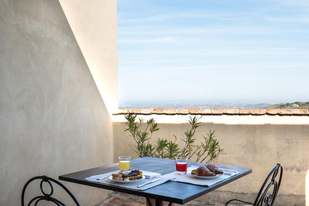 Il Castellaro Bed & Breakfast Borghi Exterior foto